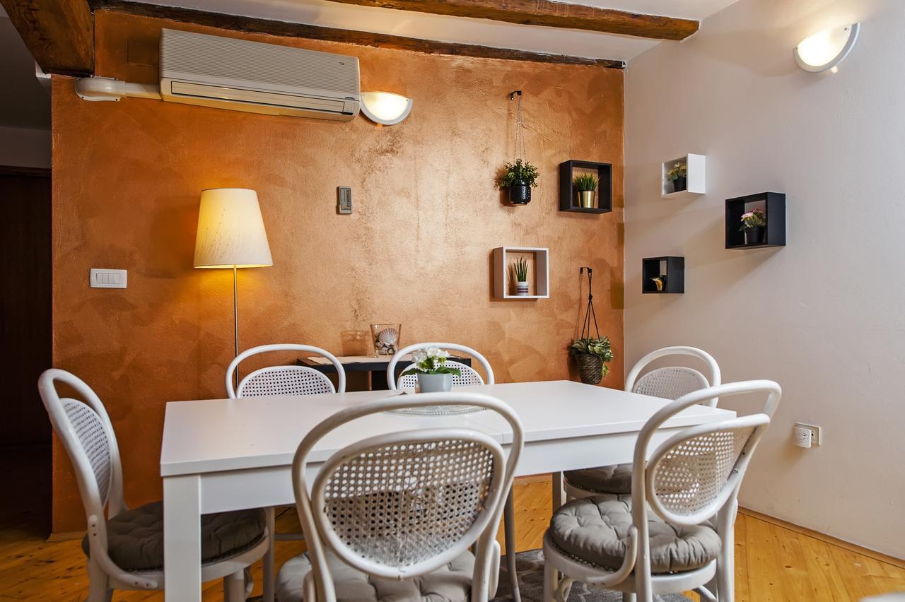 Apartment Marconi Rovinj Exterior photo